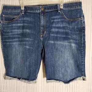 Bermuda Denim Shorts For Men Size 40 Color Blue Distressed Hem